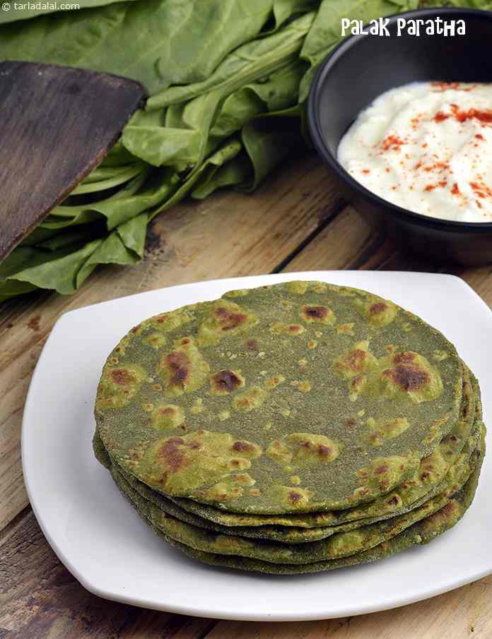 Palak Paratha, Punjabi Palak Paratha, Spinach Paratha recipe Punjabi