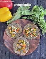 green thepla recipe | palak thepla | 4 flour healthy Indian spinach pancake |