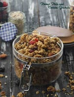 Mixed Nut and Berries Granola recipe