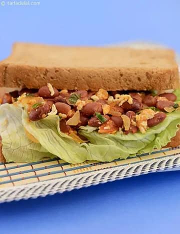 Rajma And Paneer Sandwich Recipe