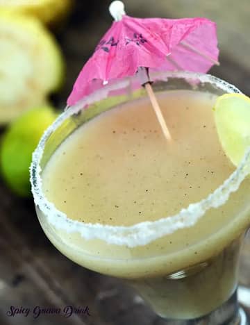 Spicy Guava Drink Recipe (Indian Healthy Snack Recipes)