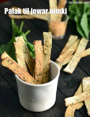 Palak Til Jowar Nimki Recipe (Indian Non Fried Nimki)