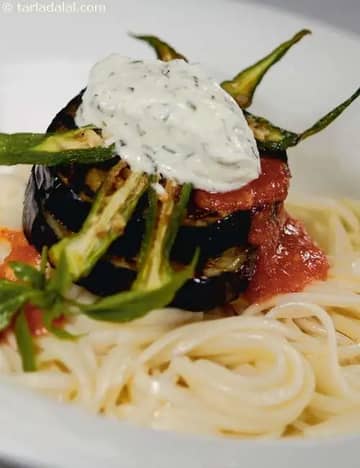 Spaghetti With Crispy Bhindi Recipe