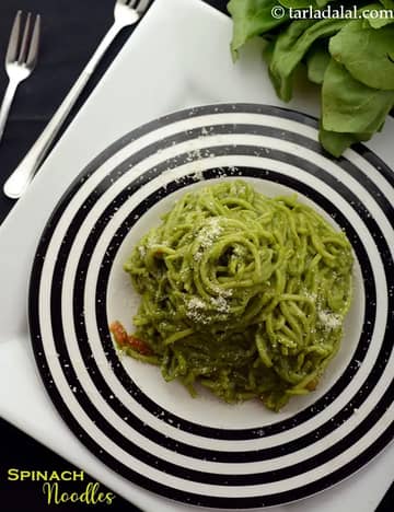 Spinach Noodles Recipe (Indian Style Spinach Noodles)