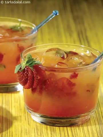 Strawberry Cocktail Recipe (Indian Vegetarian Recipes)