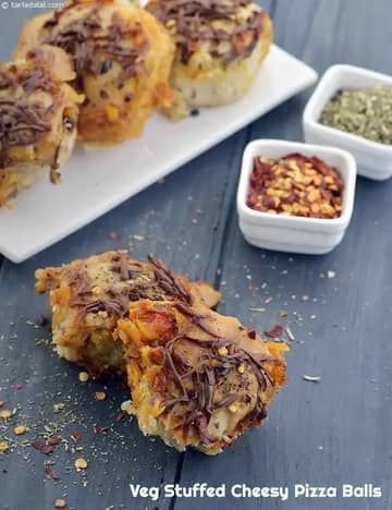 Veg Stuffed Cheesy Pizza Balls Recipe
