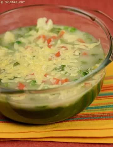 Creamy Mixed Vegetables In Spinach Gravy Recipe