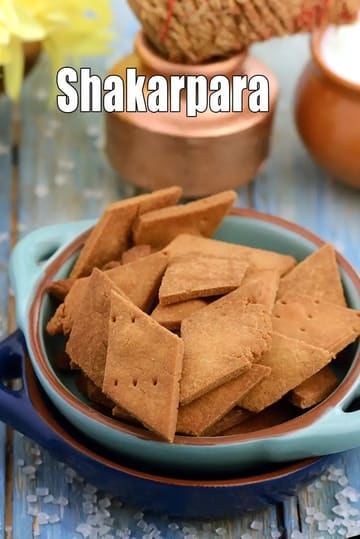 Sweet Shakarpara Recipe (Maharashtrian Shankarpali)