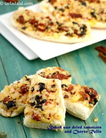 Baked Sun-Dried Tomato Cheese Rolls Recipe
