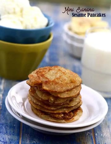 Mini Banana Sesame Pancake Recipe (Quick Dessert Recipes)