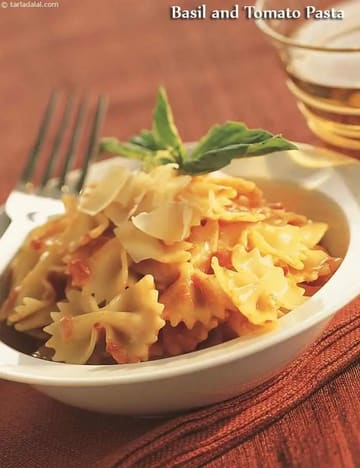 Basil And Tomato Pasta Recipe (Dinner Recipes)