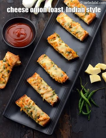 Cheese Onion Toast Recipe (Indian Style)