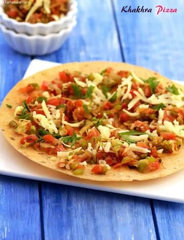Khakhra Pizza Recipe (Cheese Khakhra Pizza)