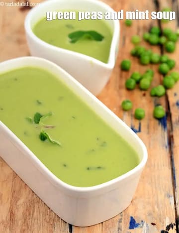 Green Peas And Mint Soup Recipe (Indian Matar Pudina Soup)