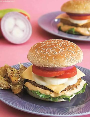 Hara Tava Burger ( Burgers And Smoothies ) Recipe