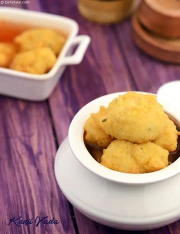 Kanji Vadas Recipe (Indian Chaat Recipes)