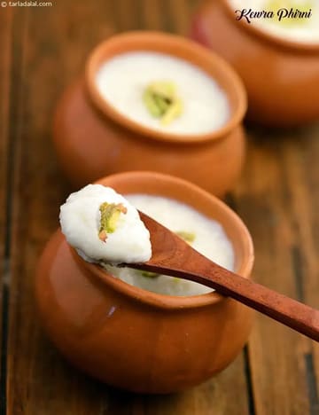 Kewra Phirni Recipe (Indian Low Calorie Sweet Recipes)