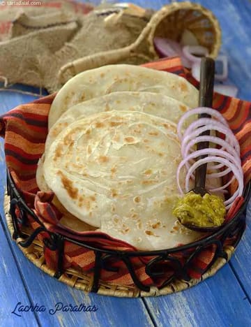 Lachha Paratha Recipe (Punjabi Soft Flaky Lachha Paratha)