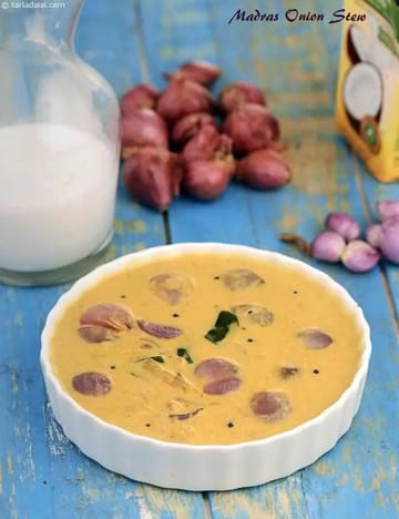 Madras Onion Stew Recipe (Indian Curry Recipes)