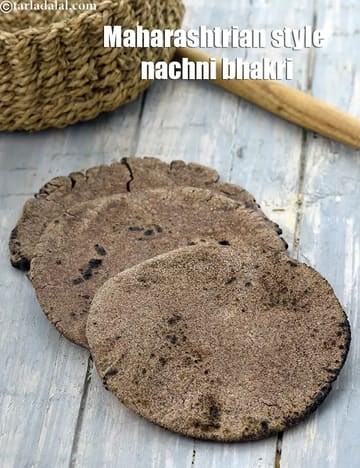 Maharashtrian Style Nachni Bhakri Recipe (Ragi Bhakri)