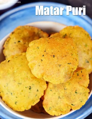 Matar Puri Recipe (Matar Ki Masala Puri)