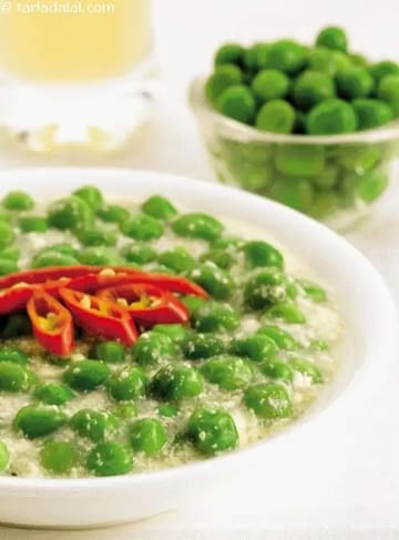 Mawa Matar Recipe (Low Fat Khoya Mutter)