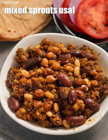 Mixed Sprouts Usal Recipe (Malvani Dry Bhaji)