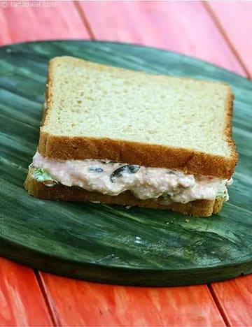 Paneer And Dill Sandwich Recipe (Sandwich Recipes)