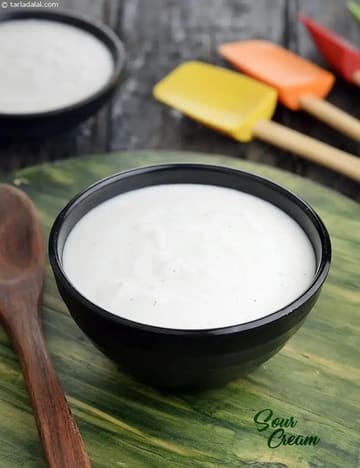 Sour Cream Recipe (Sour Cream Made With Curd)