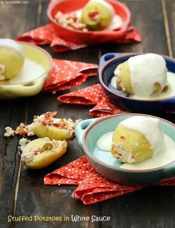 Stuffed Potatoes In White Sauce Recipe
