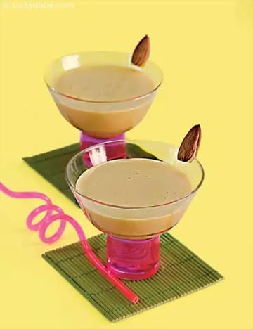 Thandai Smoothie ( Burgers and Smoothie Recipe)