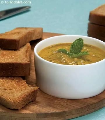 Toasts With Pineapple Dip ( Healthy Starter ) Recipe