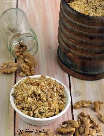 Walnut Praline Recipe (Topping For Desserts)