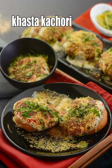 Khasta Kachori Recipe (Moong Dal Khasta Kachori Chaat)
