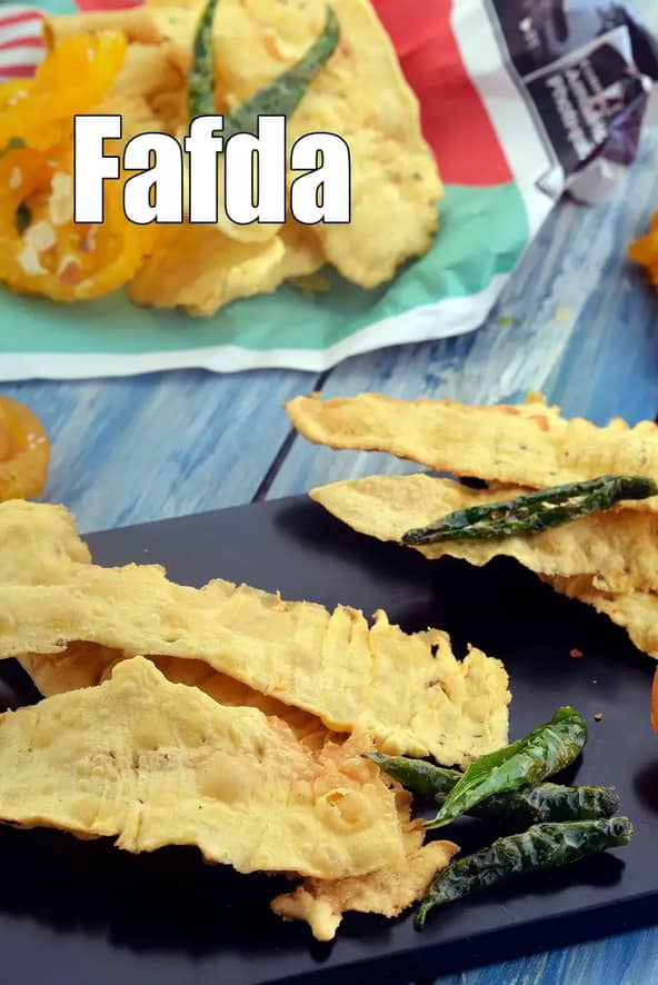Fafda Recipe (Gujarati Fafda)