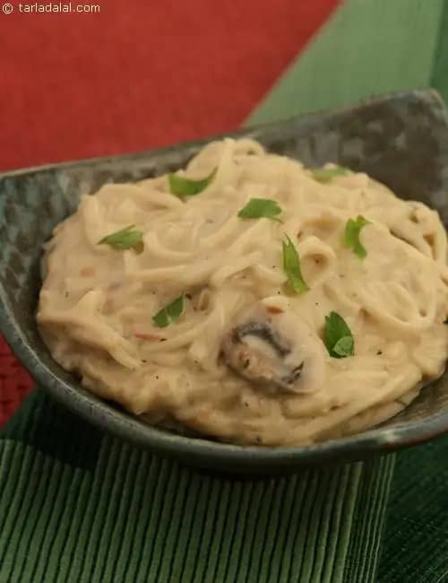 Noodles With Creamy Mushrooms ( Microwave Recipes) Recipe