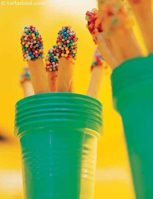 Bread Sticks with Cheese and Sweet Topping | Tarla Dalal