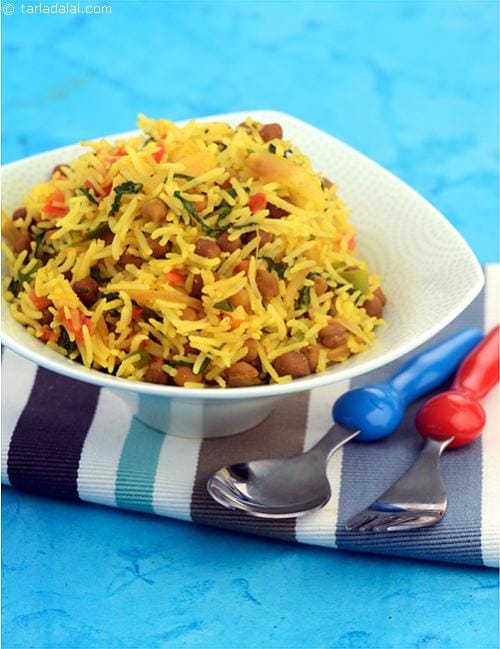 Chana Spinach Rice | Tarla Dalal