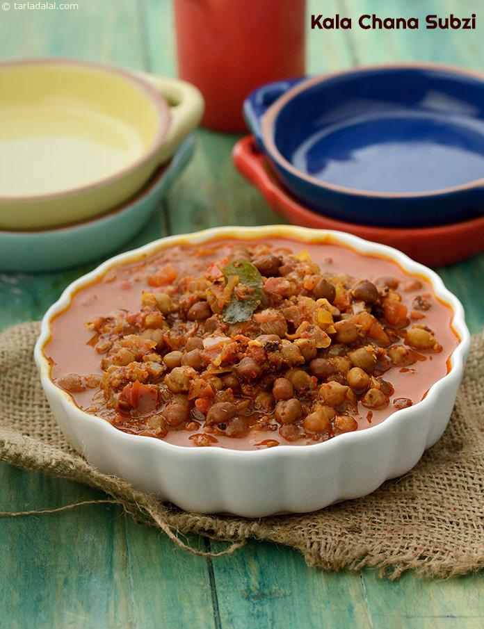 Kala Chana Subzi, Maharashtrian Recipe | Tarla Dalal