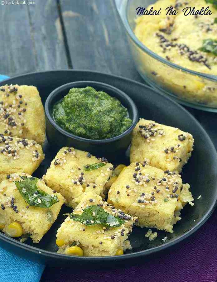 Makai Na Dhokla ( Microwave Recipe ) | Tarla Dalal