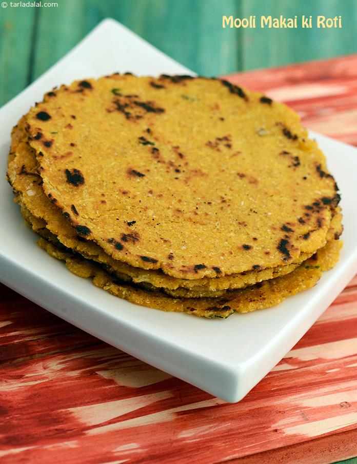 Mooli Makai ki Roti | Tarla Dalal