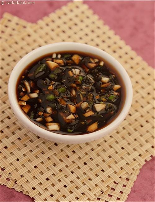 Oil Free Soya Sauce Dressing/ Soya Garlic Dressing | Tarla Dalal