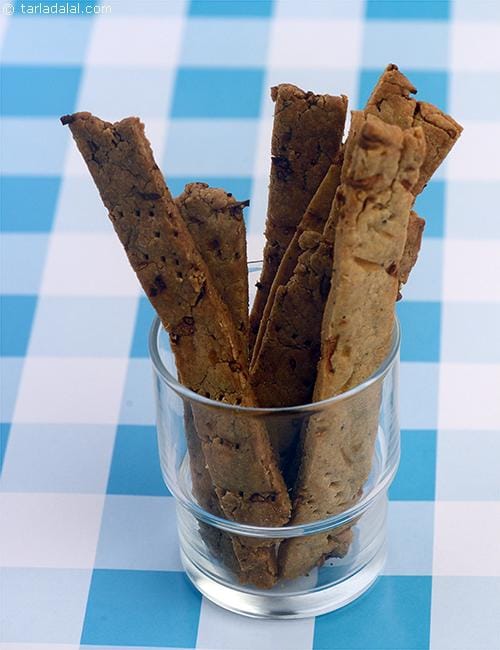 Onion and Black Pepper Grissini | Tarla Dalal