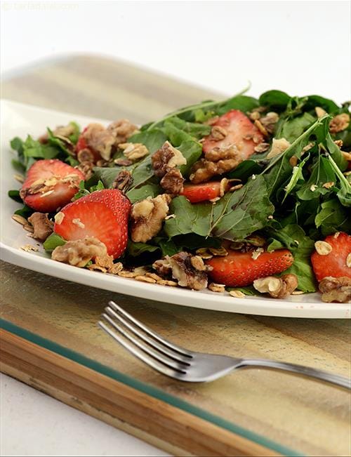 Strawberry Rocket Leaves and Caramelized Walnut Salad | Tarla Dalal