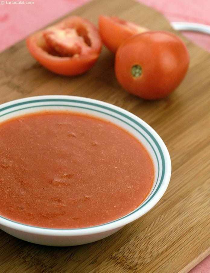 Tomato Sauce (microwave) | Tarla Dalal
