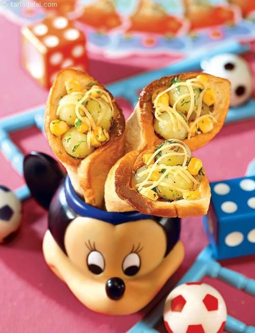 Whole Wheat Bread Cones with Potato and Mint Filling | Tarla Dalal