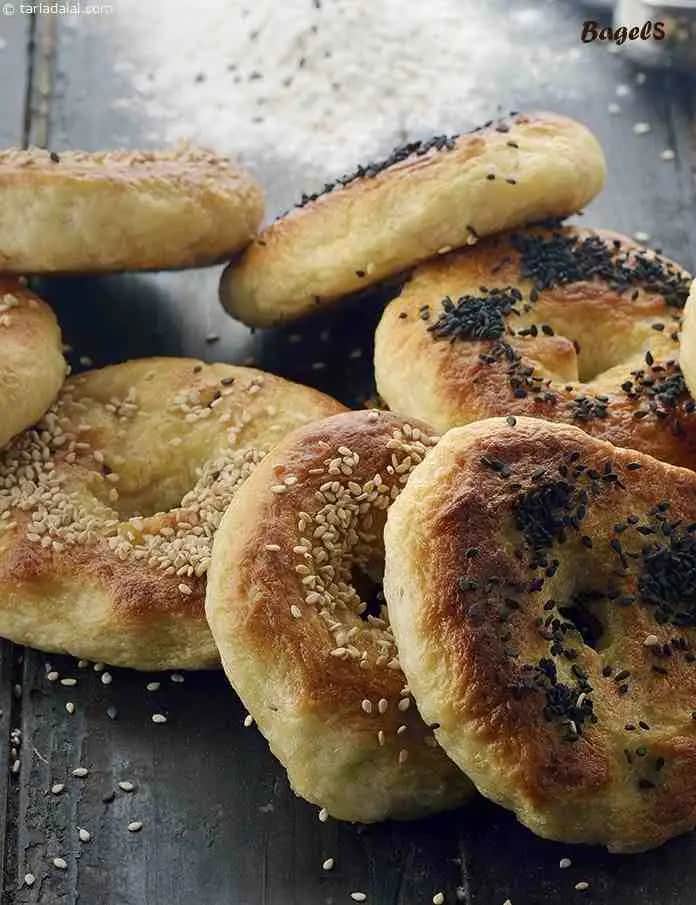 Bagels Recipe (Homemade Eggless Bagels)