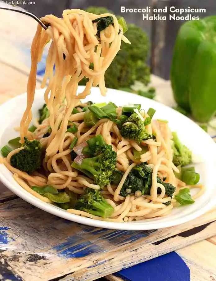 Broccoli And Capsicum Hakka Noodles Recipe