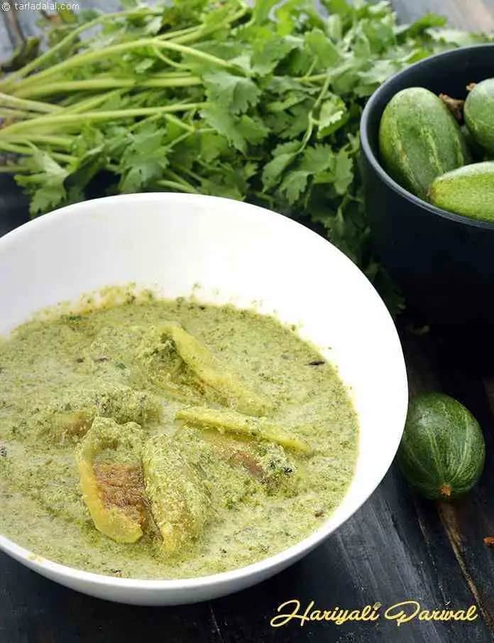 Hariyali Parwal Recipe (Hariyali Parwal Curry)