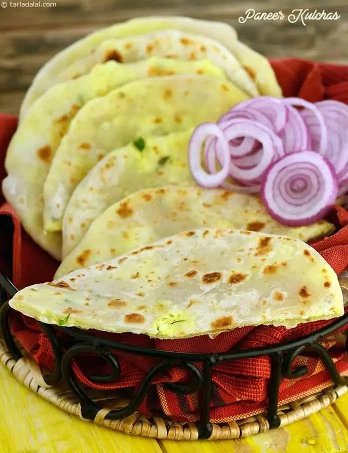 Paneer Kulchas Recipe (Paneer Kulcha Made With Yeast)